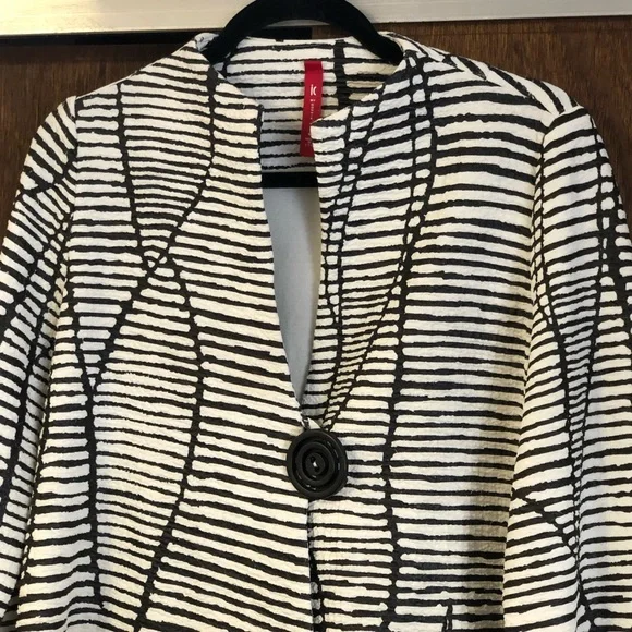 IC by Connie K Black and White Stripped & Textured Blazer - Picture 2 of 16